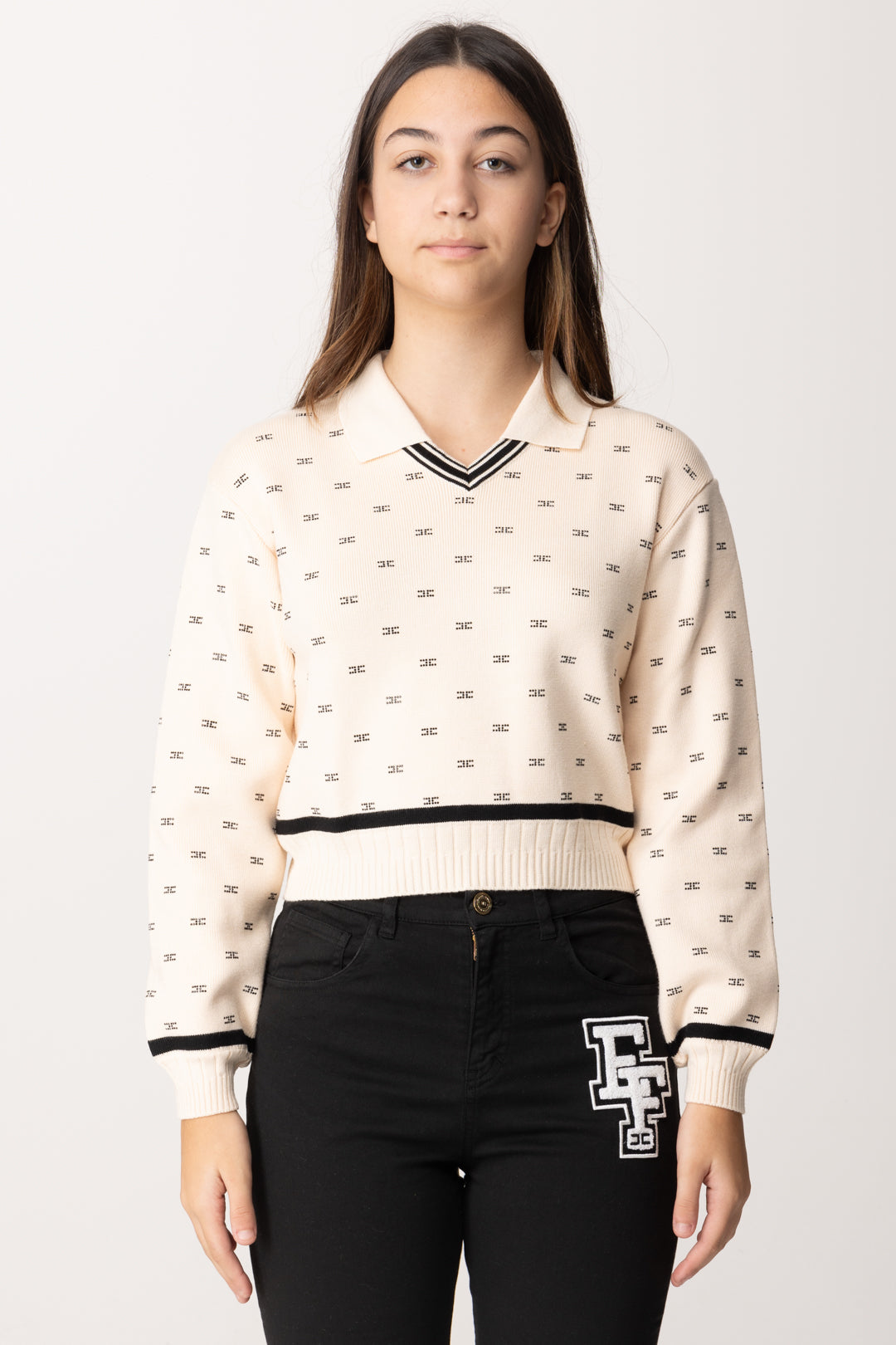 Pull avec motif logo en strass