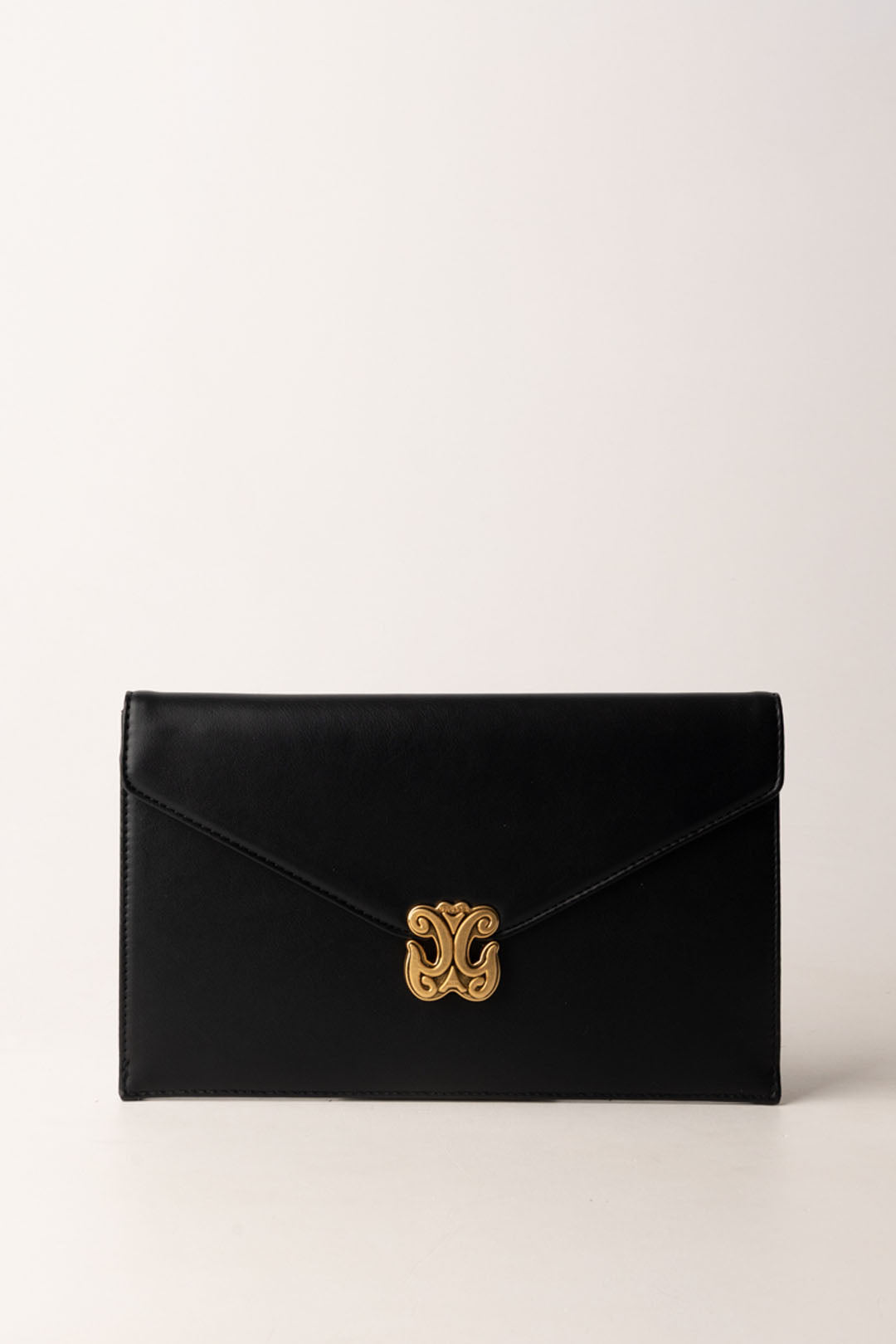 Bolso de mano con logo dorado