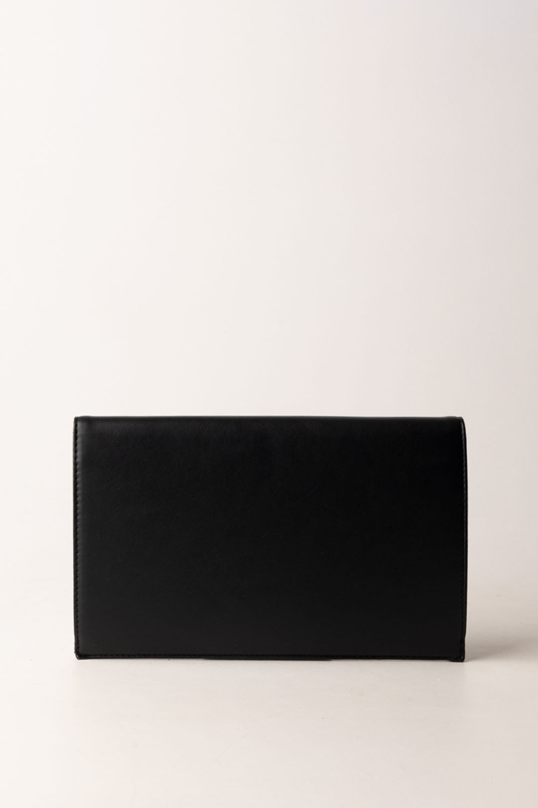 Pochette avec logo doré