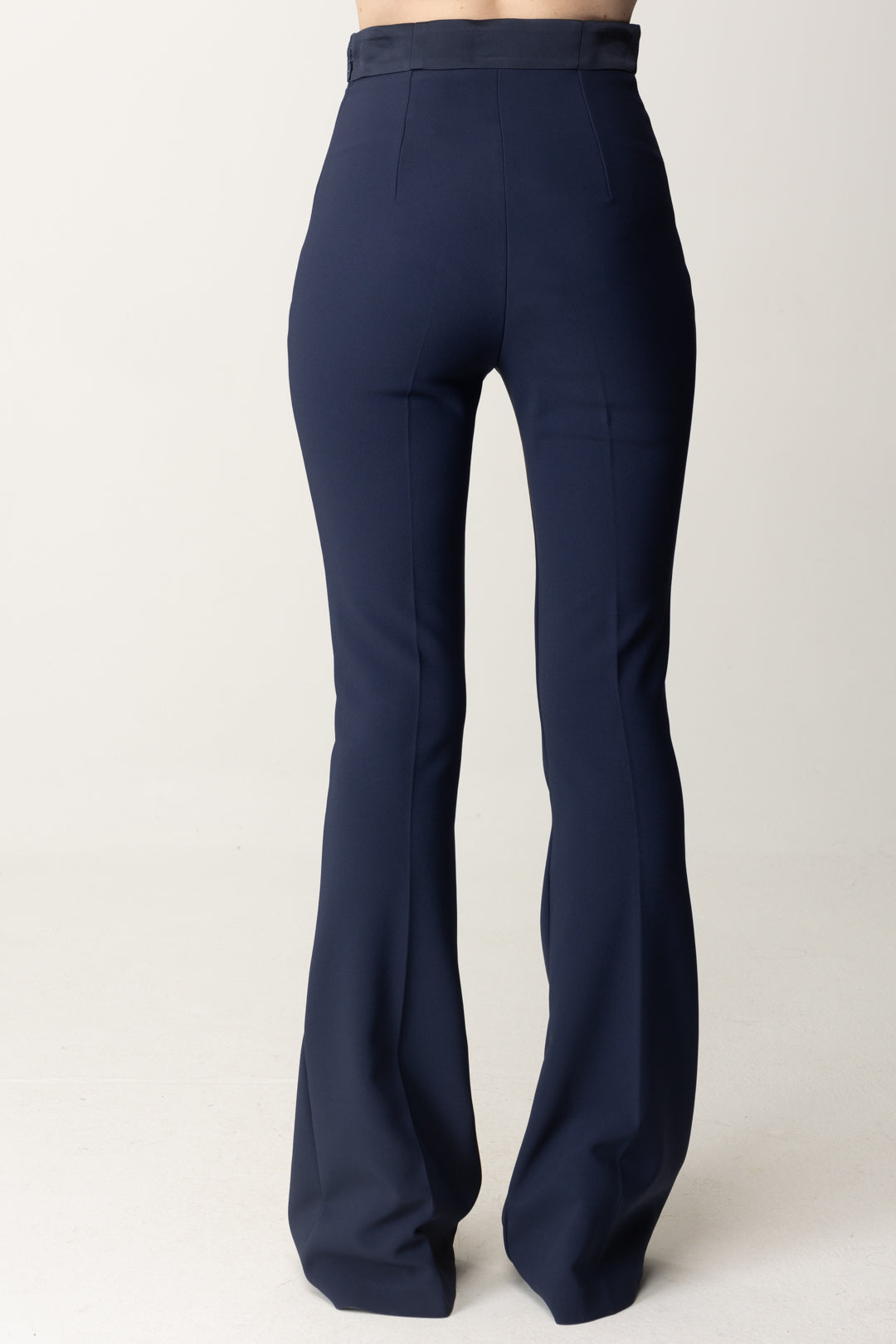 Pantalon évasé avec bande en satin