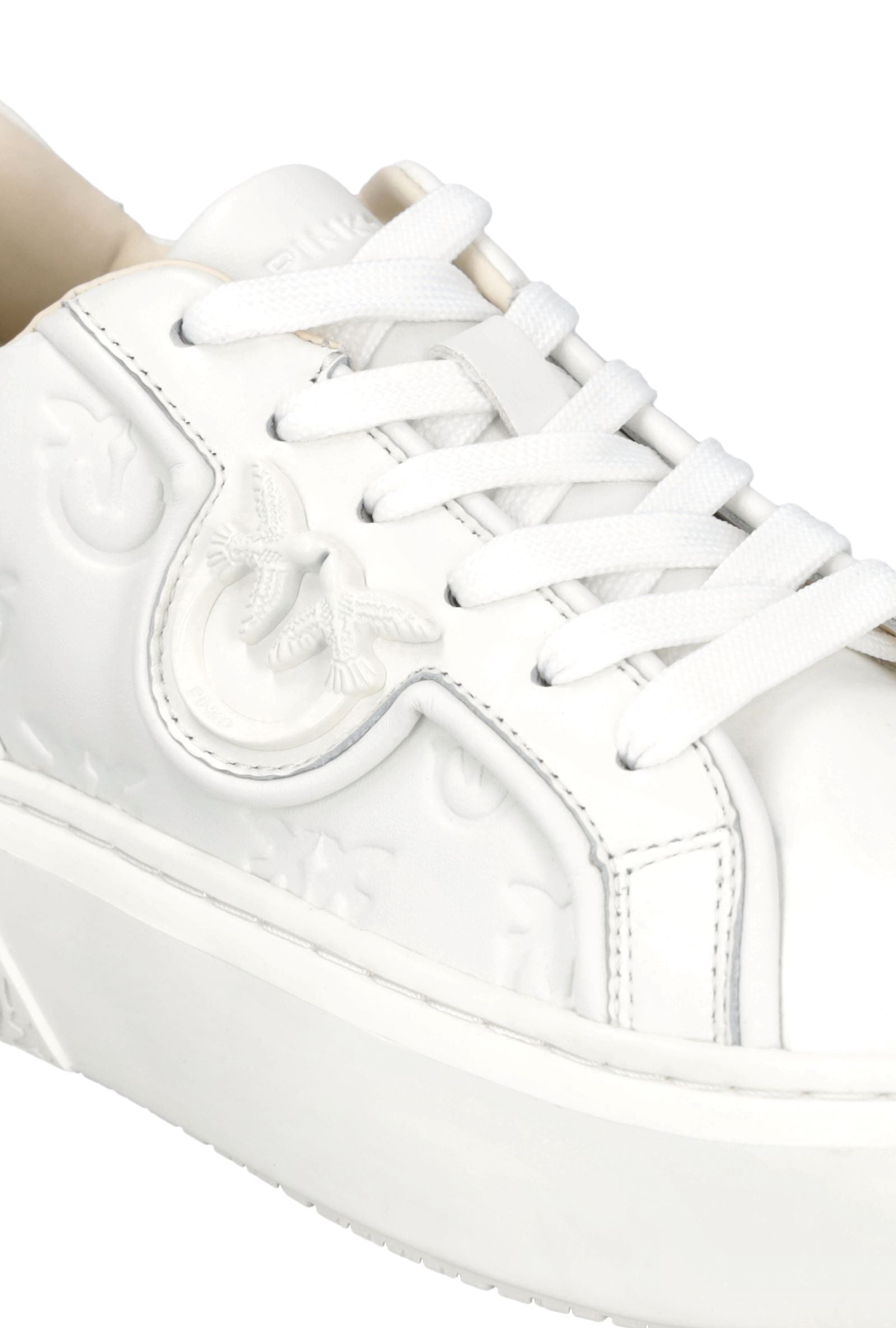 Sneakers mit Plateau und Monogramm-Einsatz