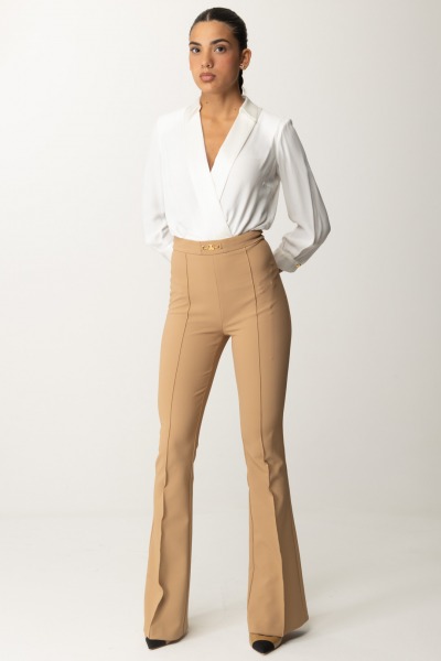 Elisabetta Franchi  Chándal con camisa y pantalón de campana TU00546E2 AVORIO/CAMEL