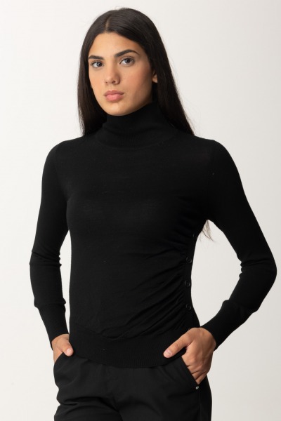 Pinko  Rollkragenpullover mit seitlichen Knöpfen 103932 A189 Z99