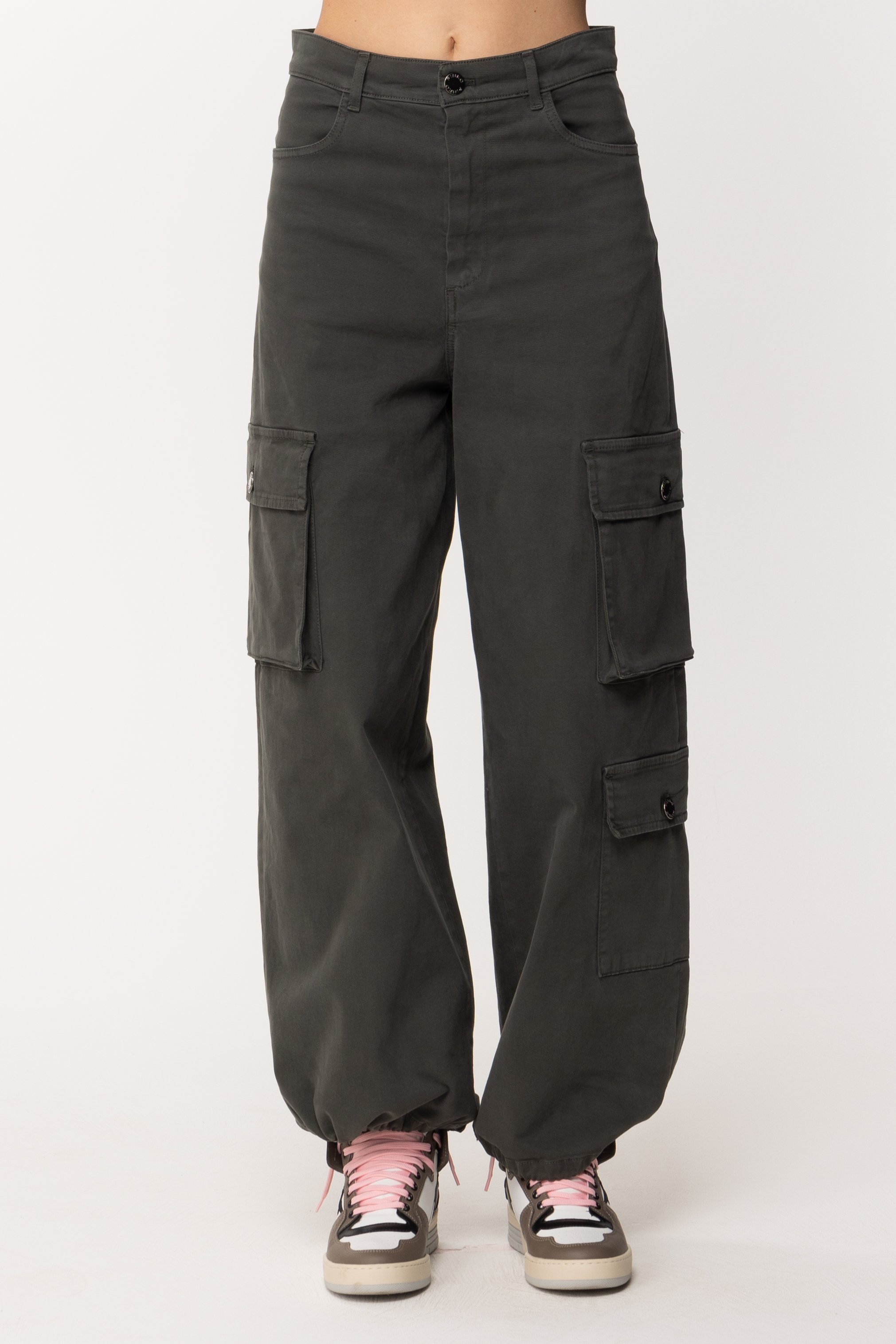 Elasticated ankle cargo trousers  Vinted