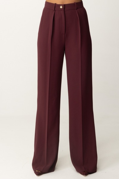 Elisabetta Franchi  Pantalón recto con pliegues y logo. PA02646E2 ROUGE NOIR